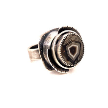 Load image into Gallery viewer, Art Deco Agate Ring