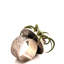 Load image into Gallery viewer, Air Plant Ring