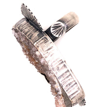 Load image into Gallery viewer, Druzy Flair Ring