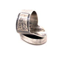 Load image into Gallery viewer, Grey Moonstone Ring