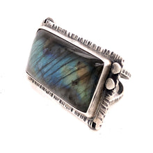 Load image into Gallery viewer, Big Hunk o' Labradorite Ring