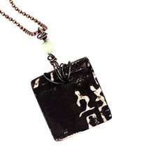 Load image into Gallery viewer, James Garnett Porcelain and Moss Agate Necklace